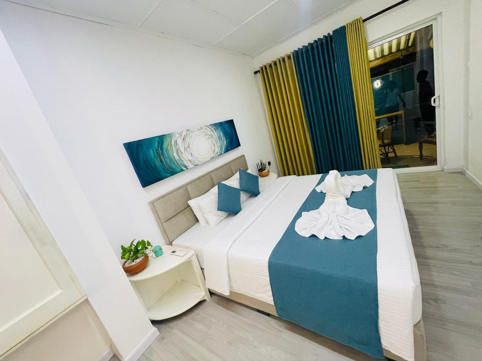 Blue Maalu Resort Амбаланґода Екстер'єр фото