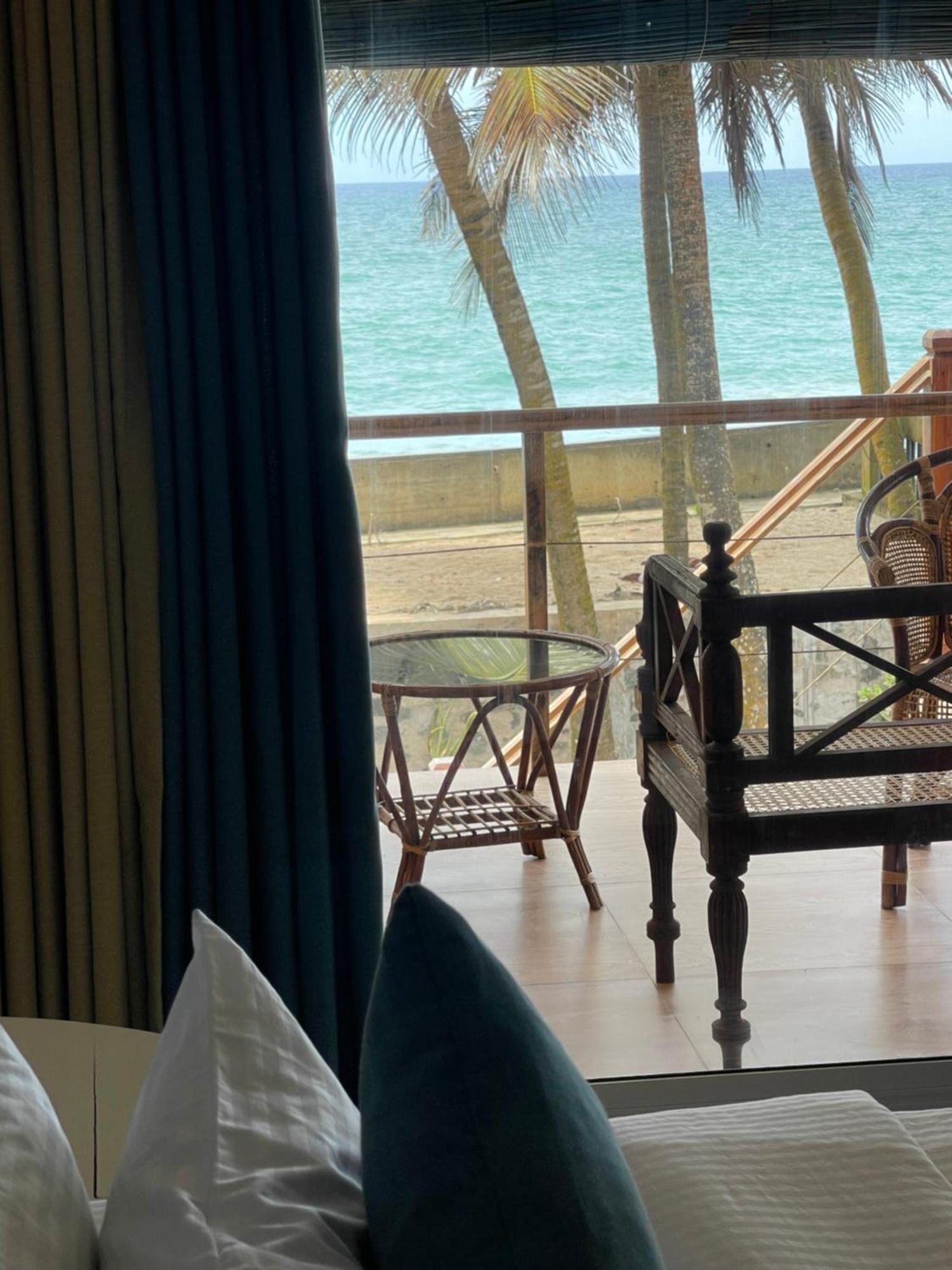 Blue Maalu Resort Амбаланґода Екстер'єр фото