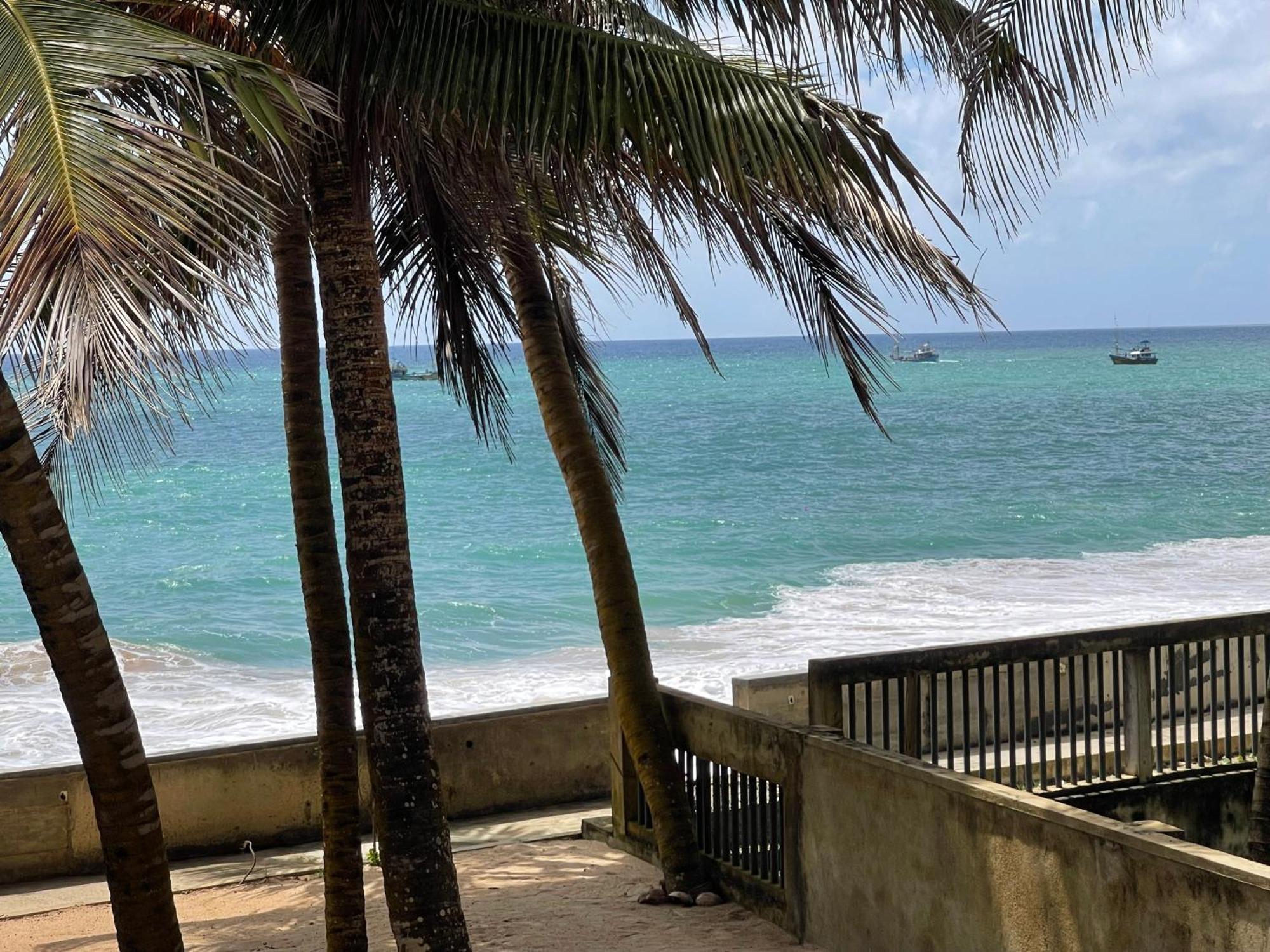 Blue Maalu Resort Амбаланґода Екстер'єр фото